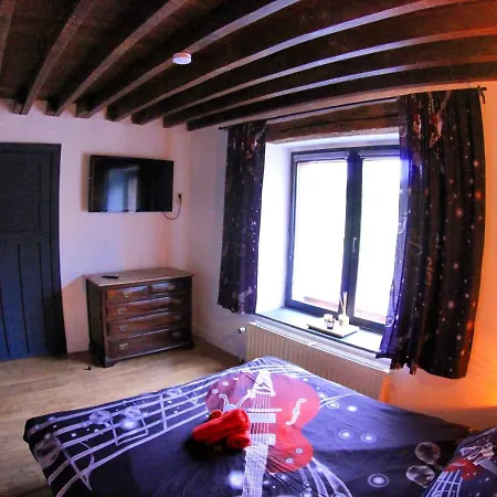 Bed & Breakfast Music City Wibrin