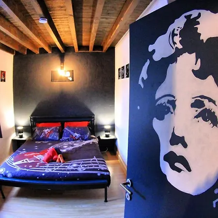 Bed & Breakfast Music City 3*